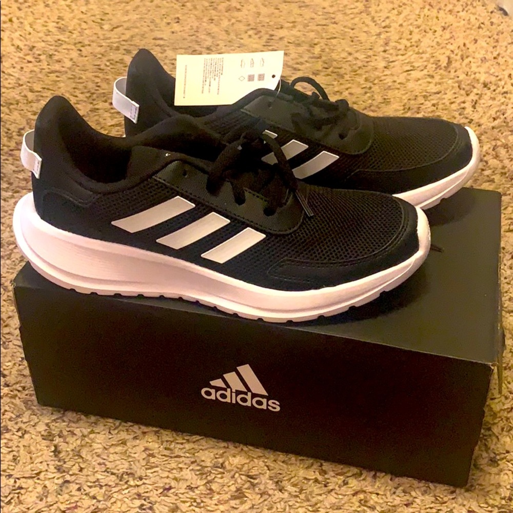 Big Kids Size 6 Sneakers